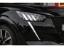 Peugeot e-208 EV GT 136PK 50 kWh | NAVIGATIE 10" TOUCHSCREEN | APPLE CARPLAY/ANDROID AUTO | PARKEERSENSOREN VOOR + ACHTER | ACHTERUITRIJ CAMERA | FULL LED KOPLAMPEN | 17" LICHTMETALEN VELGEN | CLIMATE CONTROL | CRUISE CONTROL | DAB+ RADIO | REGEN/LICHT SENSOR | SNELLAAD FUNCTIE | ALL SEASON BANDEN |