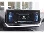Peugeot e-208 EV GT 136PK 50 kWh | NAVIGATIE 10" TOUCHSCREEN | APPLE CARPLAY/ANDROID AUTO | PARKEERSENSOREN VOOR + ACHTER | ACHTERUITRIJ CAMERA | FULL LED KOPLAMPEN | 17" LICHTMETALEN VELGEN | CLIMATE CONTROL | CRUISE CONTROL | DAB+ RADIO | REGEN/LICHT SENSOR | SNELLAAD FUNCTIE | ALL SEASON BANDEN |