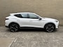 CUPRA Formentor 1.4 e-Hybrid VZ Performance | Trekhaak elektrisch wegklapbaar | Carplay | Camera | Adaptieve Cruise | Stoel & Stuurverwarming | Sportstoelen | Virtual Cockpit | Lane assist | Sfeerverlichting | Volledig dealeronderhouden