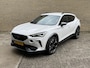 CUPRA Formentor 1.4 e-Hybrid VZ Performance | Trekhaak elektrisch wegklapbaar | Carplay | Camera | Adaptieve Cruise | Stoel & Stuurverwarming | Sportstoelen | Virtual Cockpit | Lane assist | Sfeerverlichting | Volledig dealeronderhouden