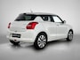 Suzuki Swift 1.0 Stijl Smart Hybrid | Keyless Entry/Start | Climate Control | LED verlichting | Navigatie | Apple CarPlay/Android Auto | Cruise Control | Spiegels elektrisch verstel/inklapbaar |