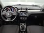 Suzuki Swift 1.0 Stijl Smart Hybrid | Keyless Entry/Start | Climate Control | LED verlichting | Navigatie | Apple CarPlay/Android Auto | Cruise Control | Spiegels elektrisch verstel/inklapbaar |