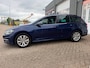 Volkswagen Golf Variant 1.0 TSI Comfortline met parkeersensoren en navigatie en bluetooth telefoon / media en cruise controle