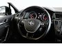Volkswagen Tiguan 2.0 TSI 4Motion Highline Trekhaak | Head-Up | 360° Camera | Pano | Elektr. Klep | Adapt. Cruise | Side Assist | Stoelverw. | 18" LMV | PDC V+A