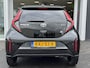 Toyota Aygo X Hybrid 115 GR Sport Black Edition Rode remklauwen | Parkeersensoren voor+achter | parkeercamera | 18 inch hoogglans zwarte velgen