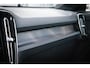 Volvo XC40 Extended Range Plus 82kWh | Adaptive cruise control | Achteruitrijcamera | Stoel- en stuurverwarming | Dodehoekdetectie | Parkeersensoren | Apple Carplay | Android Auto