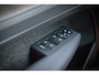 Volvo XC40 Extended Range Plus 82kWh | Adaptive cruise control | Achteruitrijcamera | Stoel- en stuurverwarming | Dodehoekdetectie | Parkeersensoren | Apple Carplay | Android Auto