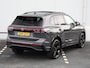 Volkswagen Tiguan R-Line Edition 1.5 eHybrid / 272 PK | Trekhaak | 360 Camera | Panorama | Head Up | Black Style | LED Matrix | Travel Assist | Stuur en Stoelverwarming | 20 inch |