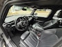 MINI Cooper 5-Deurs 1.5 135 Chili Serious Business / NAVI / LEDER / KEYLESS / PDC A / CRUISE / CLIMATE (DUAL ZONE) / DAB / BLUETOOTH / 17'' LMV