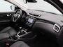 Nissan Qashqai 1.6 Tekna | Stoelverwarming | Trekhaak | Panoramadak | 1500kg Trekgewicht | Rondomzicht Camera |