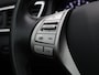 Nissan Qashqai 1.6 Tekna | Stoelverwarming | Trekhaak | Panoramadak | 1500kg Trekgewicht | Rondomzicht Camera |