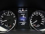 Nissan Qashqai 1.6 Tekna | Stoelverwarming | Trekhaak | Panoramadak | 1500kg Trekgewicht | Rondomzicht Camera |