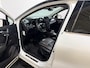 Renault Captur 130PK TCe Initiale Paris Automaat | 1e eigenaar | 360 Camera | Stoelverwarming | Navi | Apple CarPlay/Android Auto | Leder | Adaptive Cruise Control | Climate Control | Full LED | Lichtmetalen Velgen |
