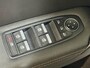 Renault Captur 130PK TCe Initiale Paris Automaat | 1e eigenaar | 360 Camera | Stoelverwarming | Navi | Apple CarPlay/Android Auto | Leder | Adaptive Cruise Control | Climate Control | Full LED | Lichtmetalen Velgen |