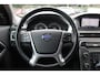 Volvo V70 T4 *Limited* Aut. | Trekhaak | Vol- Leder | Stoelverwarming | Cruise & Climate Control | Navigatie | Orig. NL | Dealer Onderhouden |
