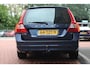 Volvo V70 T4 *Limited* Aut. | Trekhaak | Vol- Leder | Stoelverwarming | Cruise & Climate Control | Navigatie | Orig. NL | Dealer Onderhouden |