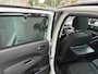 Peugeot 5008 1.2T 130pk Style 7p. | Dealeronderhouden | Trekhaak | Achteruitrijcamera | Panoramadak | Zeer nette staat