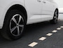 Volkswagen Caddy Cargo 2.0 TDI 122 pk 1st Edition | Navigatie | Airco | Adaptive cruise control | LED | Digital cockpit | App connect | PDC | Trekhaak | 17" LM velgen | Betimmering |