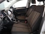 Volkswagen T-Roc 1.5 TSI Style Business 150 pk | Navigatie | Trekhaak (afneembaar) | Parkeersensoren | LED koplampen | Adaptieve cruise control |