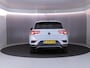 Volkswagen T-Roc 1.5 TSI Style Business 150 pk | Navigatie | Trekhaak (afneembaar) | Parkeersensoren | LED koplampen | Adaptieve cruise control |