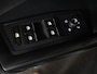 Volkswagen T-Roc 1.5 TSI Style Business 150 pk | Navigatie | Trekhaak (afneembaar) | Parkeersensoren | LED koplampen | Adaptieve cruise control |
