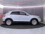 Volkswagen T-Roc 1.5 TSI Style Business 150 pk | Navigatie | Trekhaak (afneembaar) | Parkeersensoren | LED koplampen | Adaptieve cruise control |