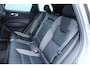Volvo XC60 T4 R-Design | Panoramadak | Harman/Kardon premium audio | Semi elektrische trekhaak | Rondomzicht camera | DAB radio | Apple Carplay | Android auto | Adaptieve Cruise Control
