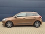 Hyundai i20 1.2 HP i-Motion Comfort | Climate Control | Parkeersensoren | Trekhaak | All Season Banden | Cruise Control |