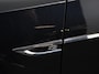 Volkswagen T-Roc 1.5 eTsi R-Line Edition Automaat Camera Navigatie Apple Carplay/Android Auto Climate control Lichtmetalen Velgen Extra Getint Glas Lichtmetalen Velgen Voorstoelen verwarmbaar