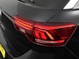 Volkswagen T-Roc 1.5 eTsi R-Line Edition Automaat Camera Navigatie Apple Carplay/Android Auto Climate control Lichtmetalen Velgen Extra Getint Glas Lichtmetalen Velgen Voorstoelen verwarmbaar