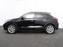 Volkswagen T-Roc 1.5 eTsi R-Line Edition Automaat Camera Navigatie Apple Carplay/Android Auto Climate control Lichtmetalen Velgen Extra Getint Glas Lichtmetalen Velgen Voorstoelen verwarmbaar