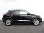 Volkswagen T-Roc 1.5 eTsi R-Line Edition Automaat Camera Navigatie Apple Carplay/Android Auto Climate control Lichtmetalen Velgen Extra Getint Glas Lichtmetalen Velgen Voorstoelen verwarmbaar
