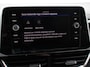 Volkswagen T-Roc 1.5 eTsi R-Line Edition Automaat Camera Navigatie Apple Carplay/Android Auto Climate control Lichtmetalen Velgen Extra Getint Glas Lichtmetalen Velgen Voorstoelen verwarmbaar