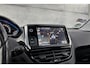 Peugeot 2008 1.6 VTi Féline | Panoramadak | Trekhaak | Half lederen bekleding
