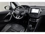 Peugeot 2008 1.6 VTi Féline | Panoramadak | Trekhaak | Half lederen bekleding