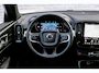 Volvo XC40 2.0 B4 Plus Dark | Trekhaak | Harman Kardon Audio | Achteruitrijcamera | Parkeersensoren | Keyless Entry | Elektrische Achterklep | Elektrisch Verstelbare Voorstoelen | Stoelverwarming | Google Navigatie | Apple Carplay | Android Auto | Lichtmetalen Velgen 18 inch