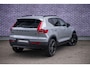 Volvo XC40 2.0 B4 Plus Black Edition