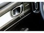 Volvo XC40 2.0 B4 Plus Dark | Trekhaak | Harman Kardon Audio | Achteruitrijcamera | Parkeersensoren | Keyless Entry | Elektrische Achterklep | Elektrisch Verstelbare Voorstoelen | Stoelverwarming | Google Navigatie | Apple Carplay | Android Auto | Lichtmetalen Velgen 18 inch