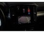Volvo XC40 2.0 B4 Plus Dark | Trekhaak | Harman Kardon Audio | Achteruitrijcamera | Parkeersensoren | Keyless Entry | Elektrische Achterklep | Elektrisch Verstelbare Voorstoelen | Stoelverwarming | Google Navigatie | Apple Carplay | Android Auto | Lichtmetalen Velgen 18 inch