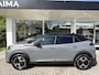 Peugeot e-2008 EV GT Avantage 50 kWh | 360gr camera | Dodehoek detectie | Adaptieve Cruise | Navigatie | Full LED | Two Tone