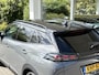 Peugeot e-2008 EV GT Avantage 50 kWh | 360gr camera | Dodehoek detectie | Adaptieve Cruise | Navigatie | Full LED | Two Tone