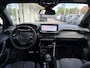 Peugeot e-2008 EV GT Avantage 50 kWh | 360gr camera | Dodehoek detectie | Adaptieve Cruise | Navigatie | Full LED | Two Tone