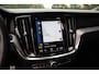 Volvo V60 2.0 T6 Recharge AWD R-Design , Panoramadak, Cruise control, Elektrisch verstelbare stoelen met geheugen,