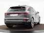 Audi Q6 e-tron S edition performance 100 kWh 306pk · SOH 97,9% · Panoramadak · 360 Camera · Inklap. Trekhaak · Luchtvering · B&O Sound · Head-Up Display · Garantie t/m 15-03-2031 of 100.000km