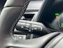 Lexus UX 250h Preference Line | Trekhaak, Dodehoekherkenning, 18 inch, Parkeersensoren, Stoel + Stuurverwarming