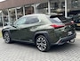 Lexus UX 250h Preference Line | Trekhaak, Dodehoekherkenning, 18 inch, Parkeersensoren, Stoel + Stuurverwarming