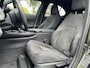 Lexus UX 250h Preference Line | Trekhaak, Dodehoekherkenning, 18 inch, Parkeersensoren, Stoel + Stuurverwarming