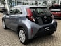 Toyota Aygo X Play AD-CRUISE APPLE/ANDROID CAMERA EL-RAMEN EL-SPIEGELS NAVI NL-AUTO