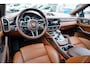 Porsche Cayenne Coupé 3.0 E-Hybrid | Burmester | Achterasbesturing | Cashmerebeige | Head up | Adaptieve cruise | Soft Close | 360