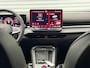 Volkswagen T-Roc 1.5 eTsi R-Line First Edition - Elek. Achterklep - IQ Lights - Camera - Clima - Stuur/Stoelverw.